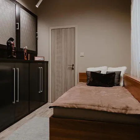 Kényelmes A Belváros Szélén