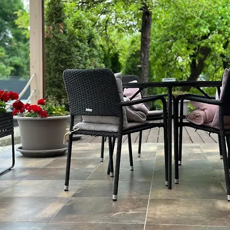 Kenyelmes A Belvaros Szelen