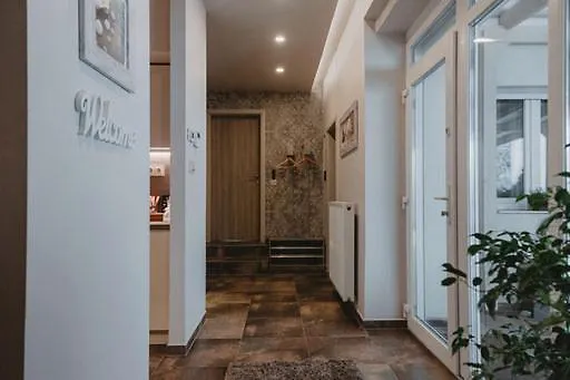 Kényelmes A Belváros Szélén * Győr